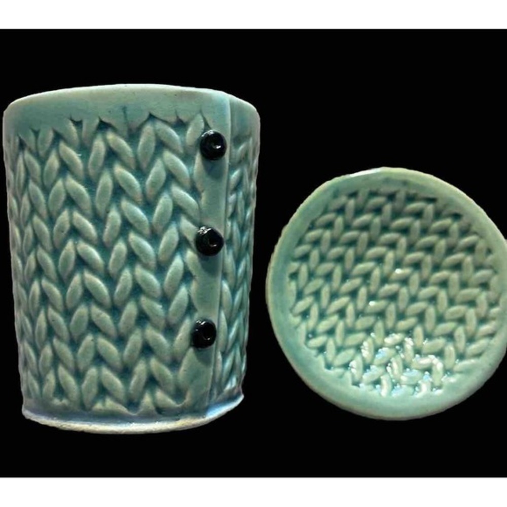 Charan Sachar Knit Stitch Pottery Beaker Cup With Buttons, & Tiny‎ Trinket Dish